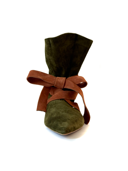 Bota de camurça verde